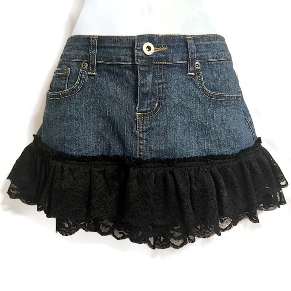 Forever 21 | Black Lace Ruffle Hem | Micro Mini Jean Skirt | Sz Med - Picture 1 of 6